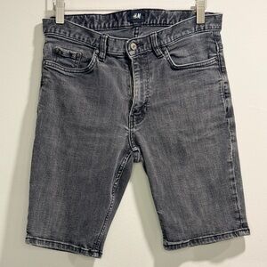 H&M Men's Dark Gray Denim Jeans Shorts Size 29